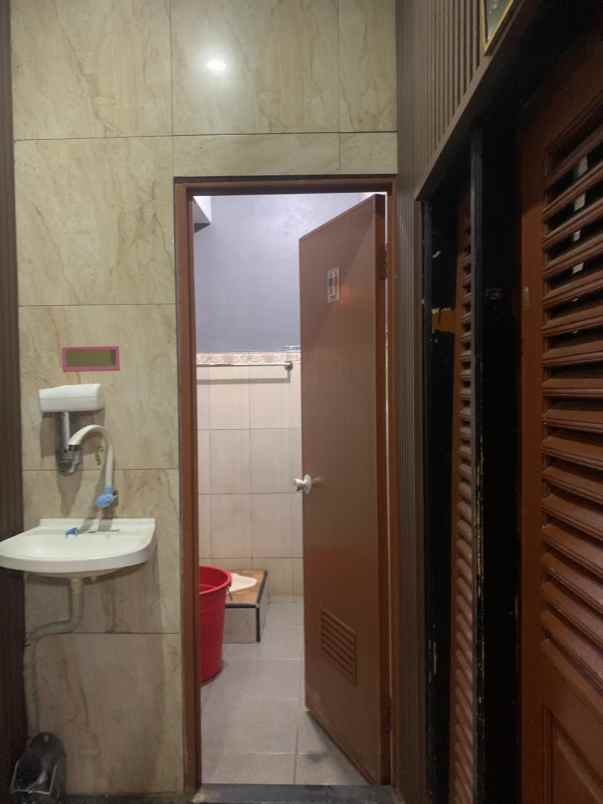 dijual rumah pondok kacang timur pondok