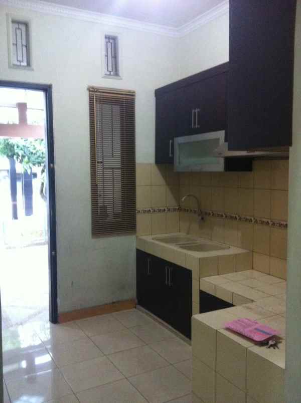 dijual rumah pondok kelapa duren sawit