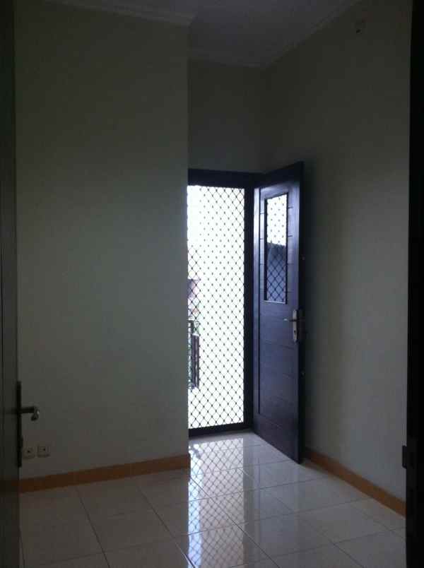 dijual rumah pondok kelapa duren sawit