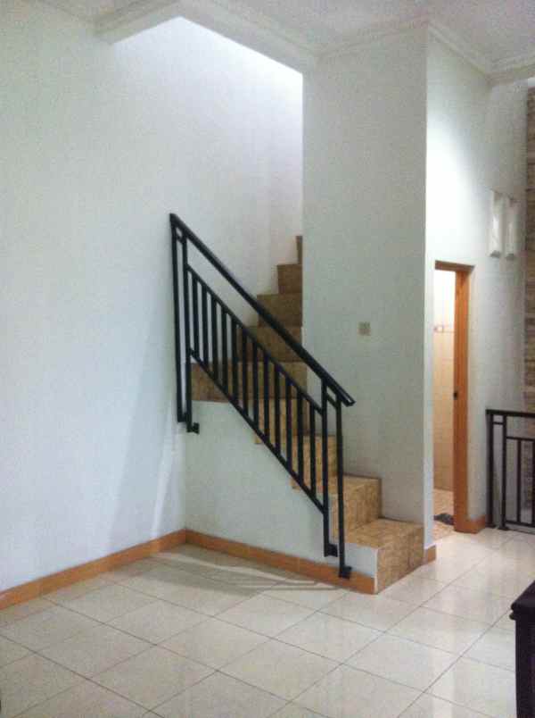 dijual rumah pondok kelapa duren sawit