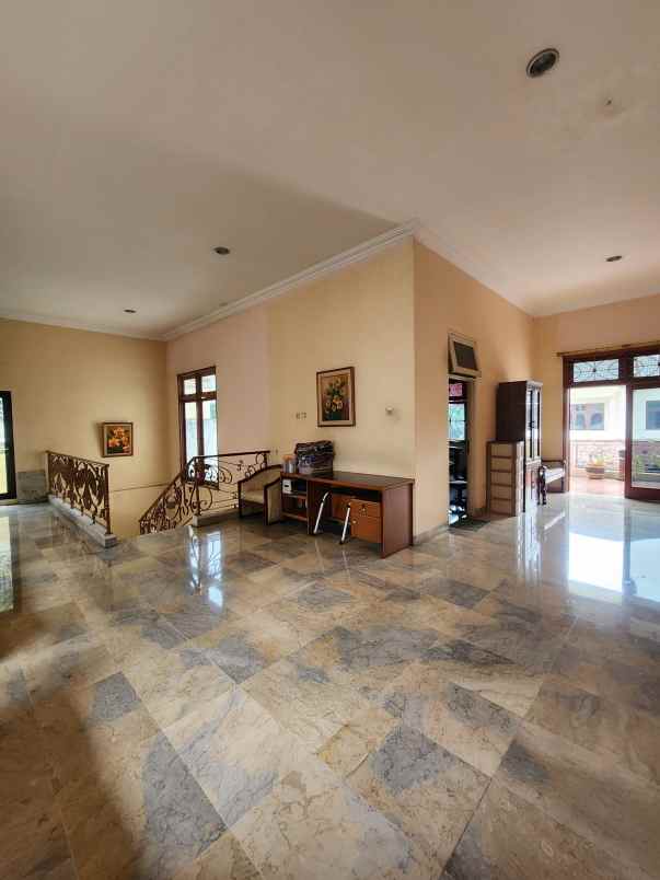 dijual rumah pondok labu