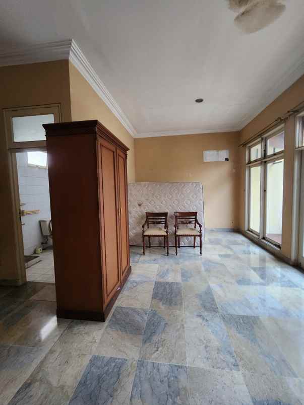 dijual rumah pondok labu
