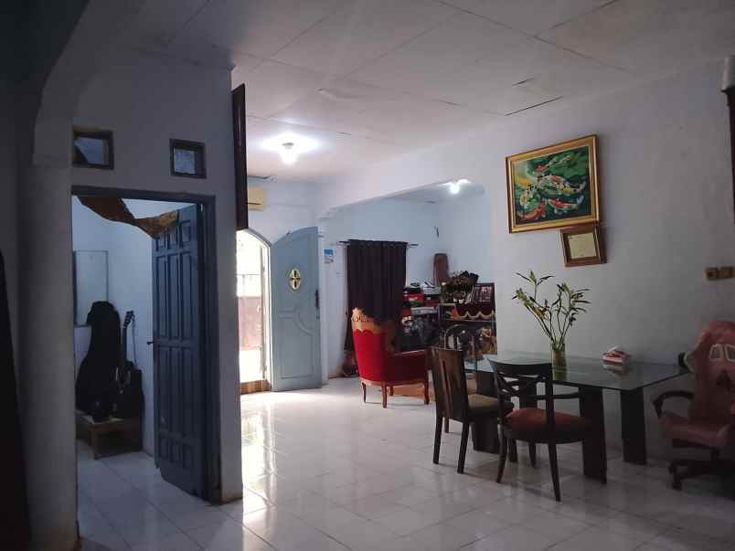 dijual rumah pondok pucung indah