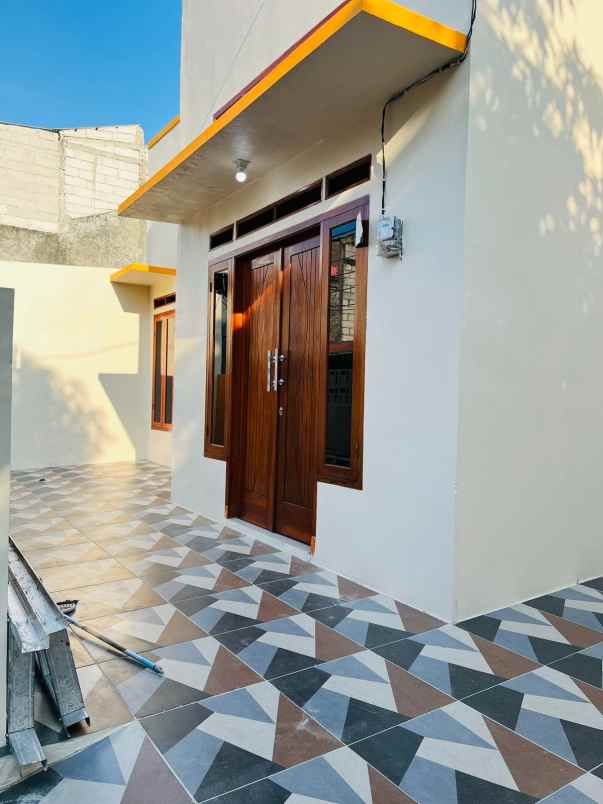 dijual rumah pondok ungu permai