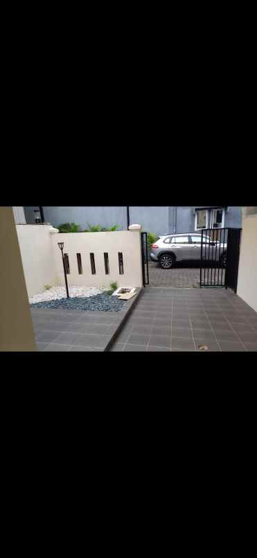 dijual rumah poris indah