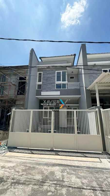 dijual rumah prada permai