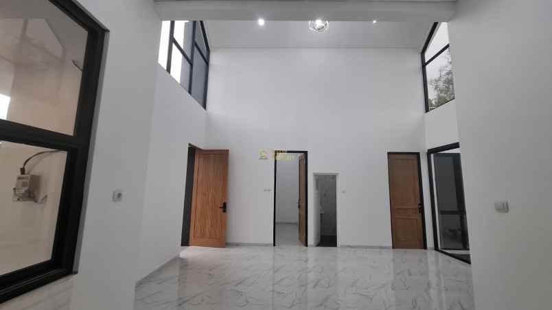 dijual rumah purwomartani