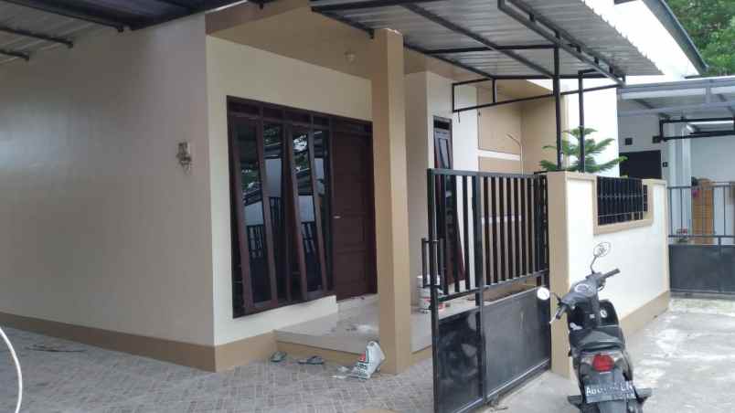 dijual rumah puskesmas kalasan