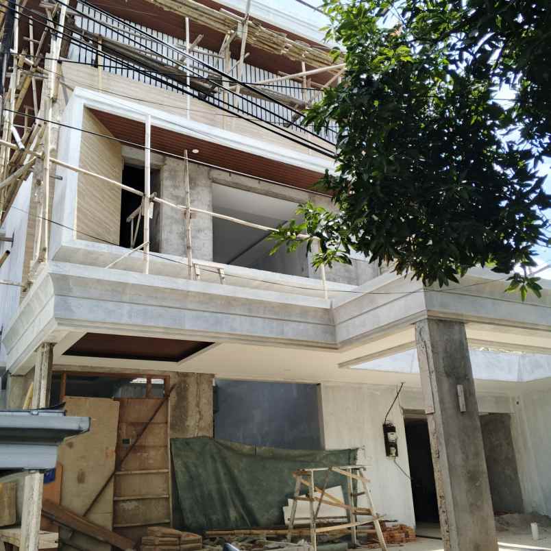 dijual rumah radio dalam gandaria utara