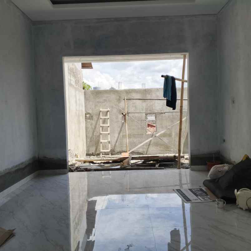 dijual rumah radio dalam gandaria utara