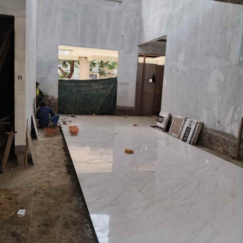 dijual rumah radio dalam gandaria utara