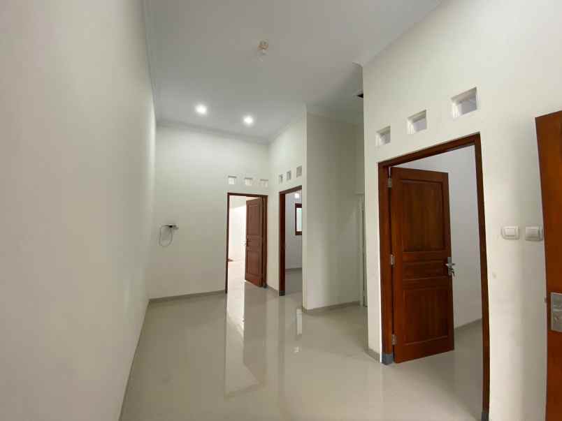 dijual rumah randugunting tamanmartani