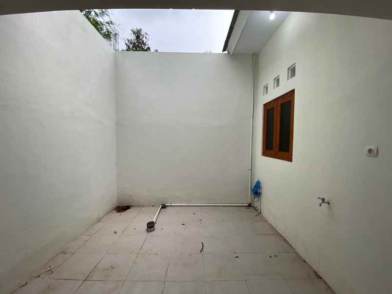 dijual rumah randugunting tamanmartani