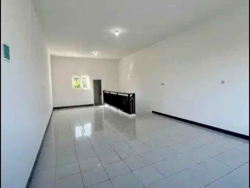 dijual rumah ruko green mansion