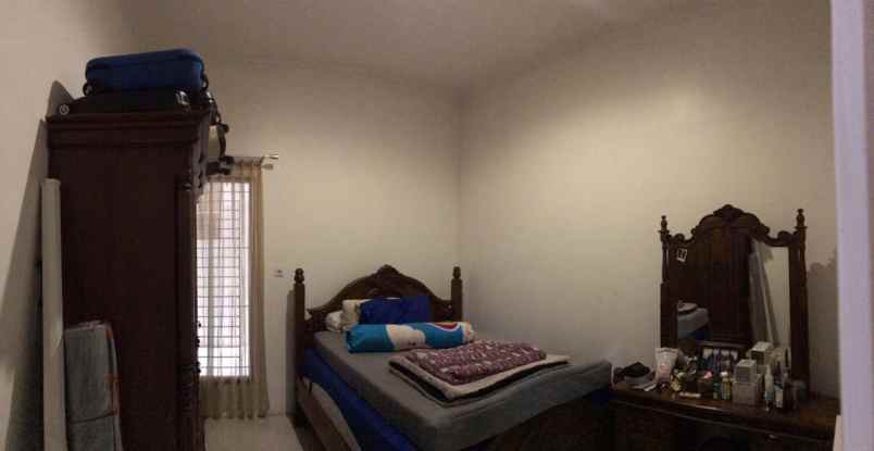 dijual rumah rumah di kranggan permai