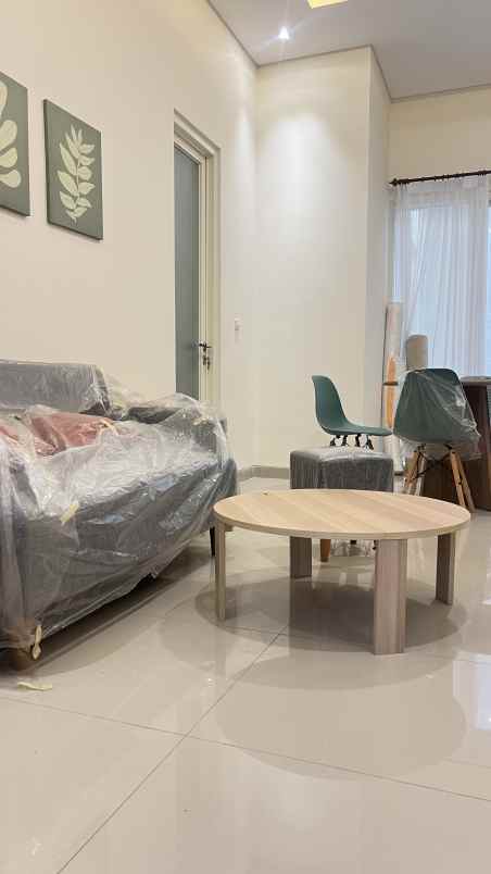 dijual rumah rungkut