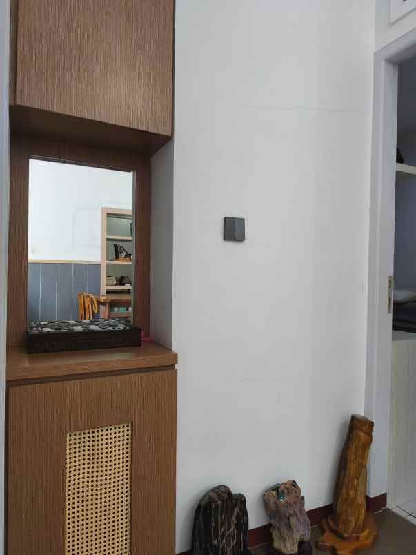 dijual rumah sariwangi mekarwangi