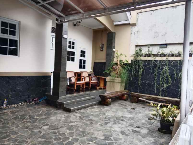 dijual rumah sariwangi mekarwangi