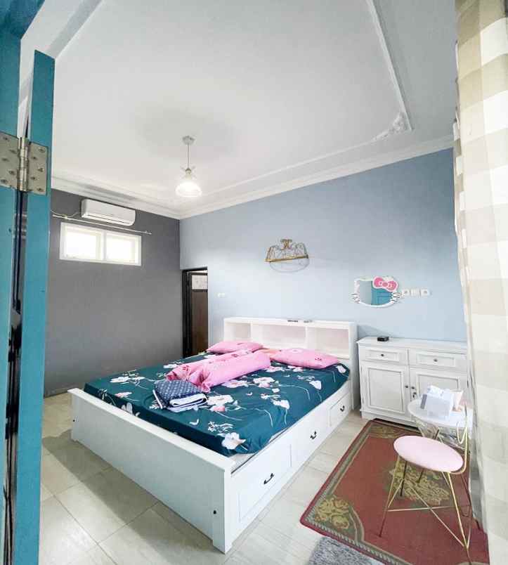 dijual rumah sendang kel penanggungan