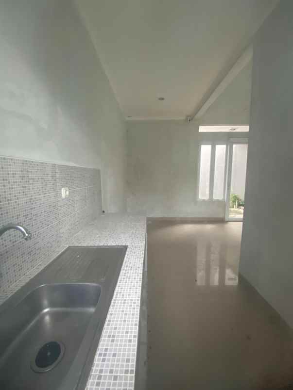 dijual rumah sentul barat sukaraja bogor