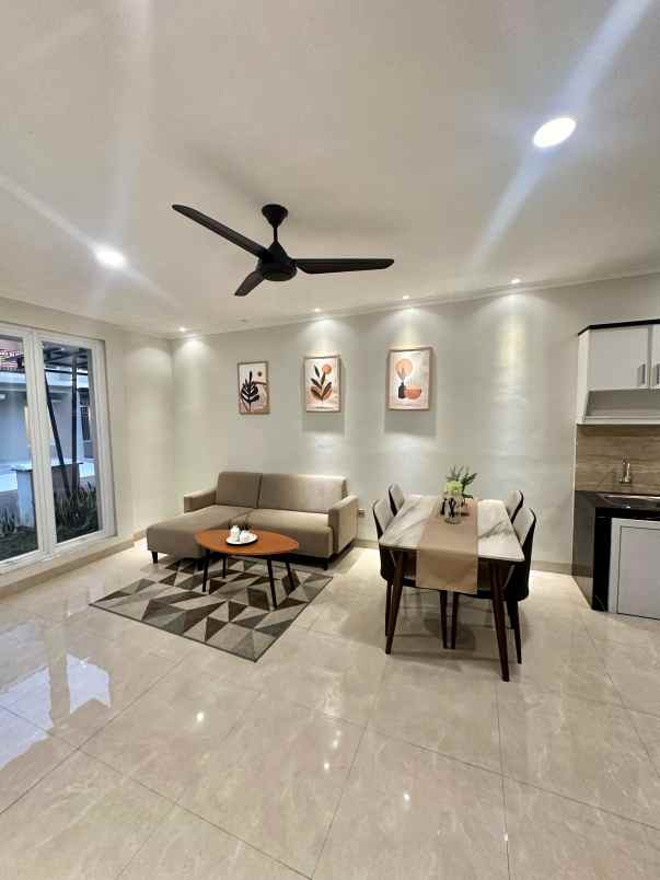 dijual rumah serpong