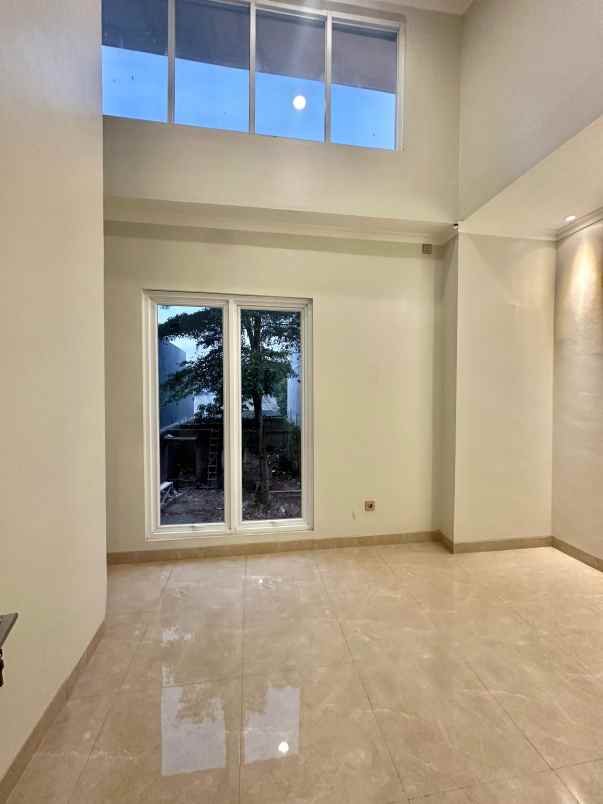 dijual rumah serpong