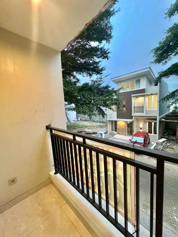 dijual rumah serpong