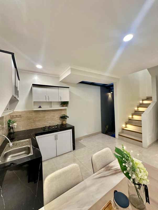 dijual rumah serpong