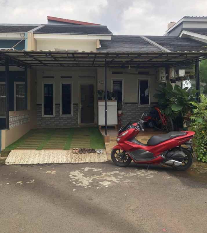dijual rumah siap huni