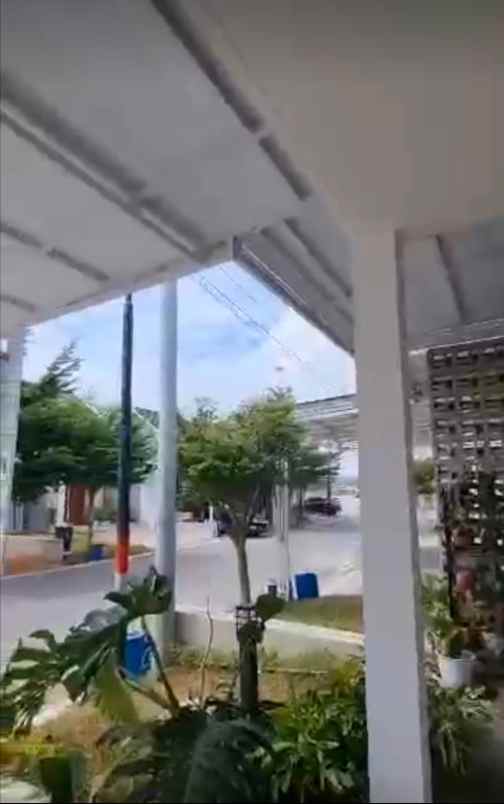 dijual rumah strategis siap huni