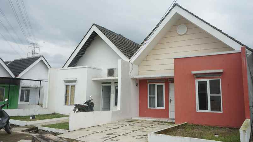 dijual rumah subsidi murah dp 4 juta cibarusah bekasi