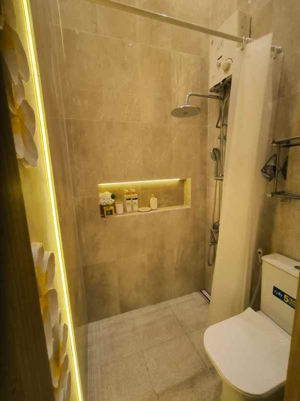 dijual rumah sukun malang