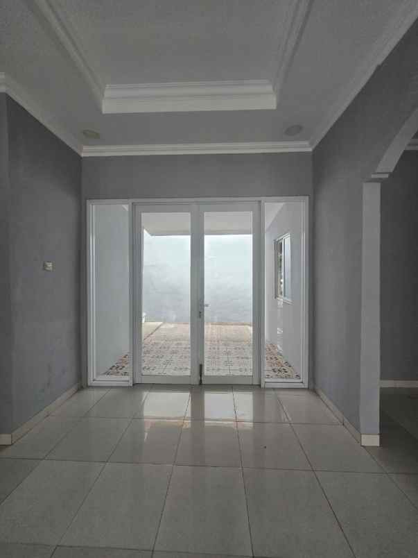 dijual rumah taman harapan baru