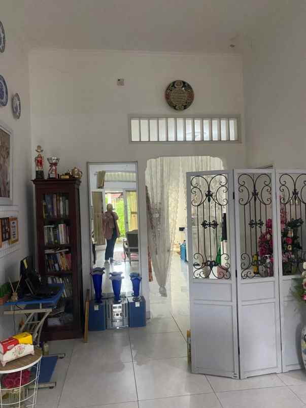 dijual rumah taman sari majapahit