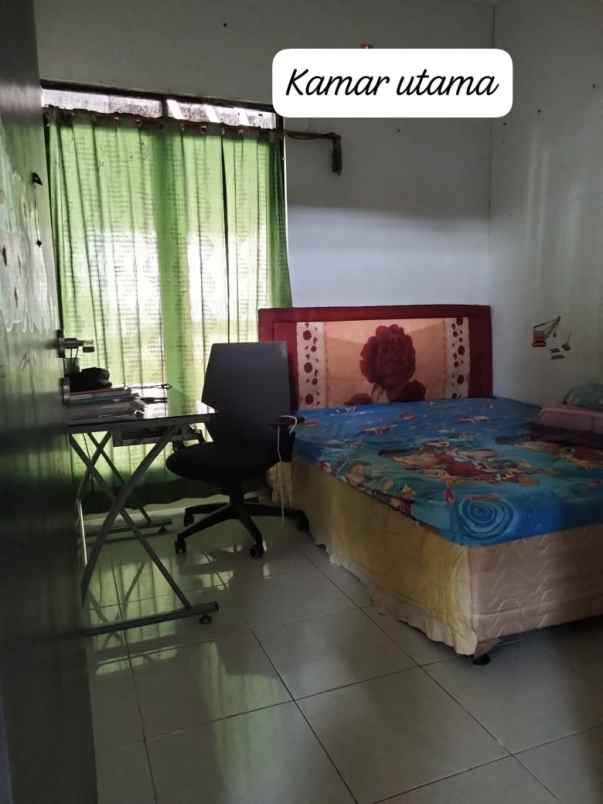 dijual rumah tamansari hills