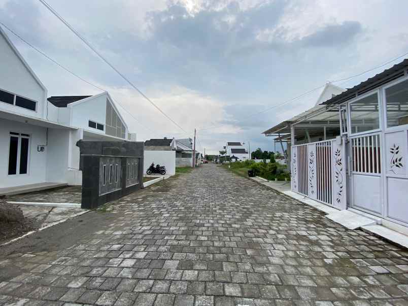 dijual rumah tangkisan pos jogonalan klaten