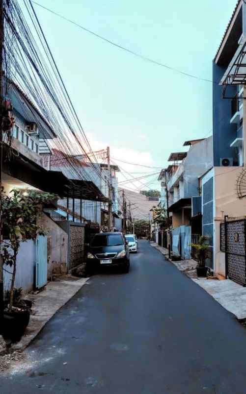 dijual rumah tanjung duren