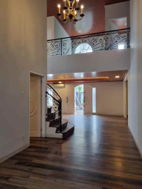 dijual rumah terogong cilandak