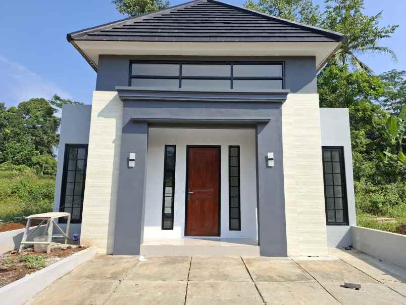 dijual rumah the villa arcadia