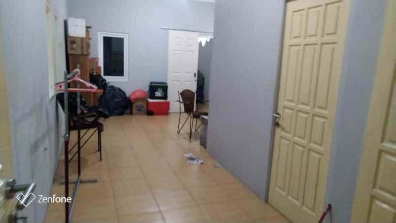 dijual rumah usaha ruko di 0 raya tropodo gedongan