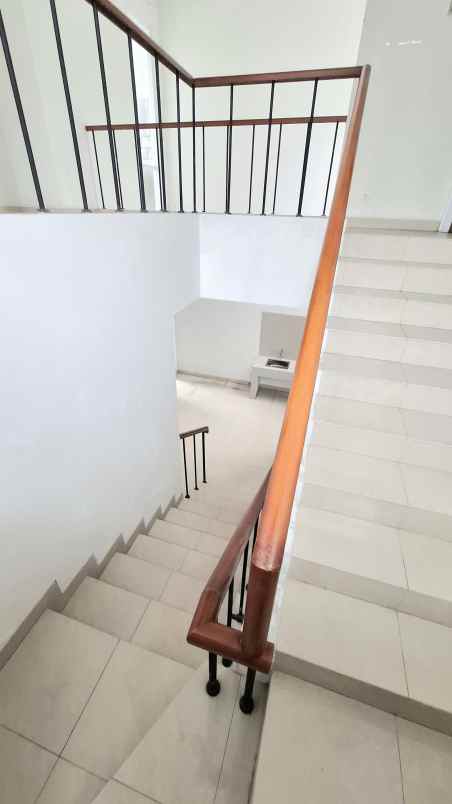 dijual rumah veteran