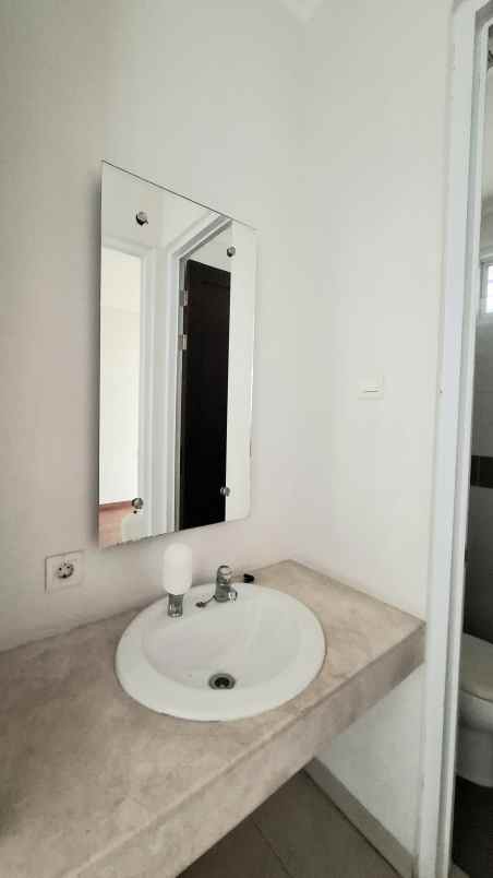 dijual rumah veteran