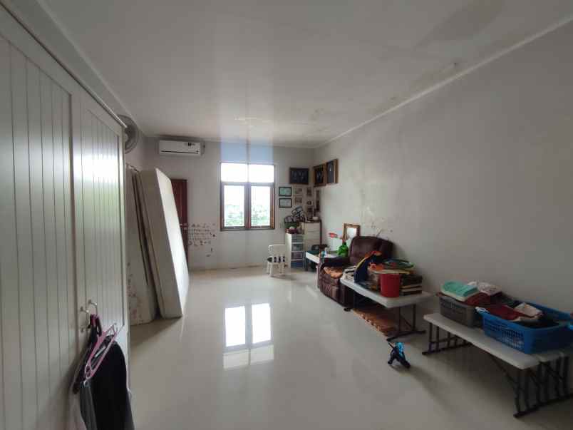 dijual rumah villa cipinang indah rt