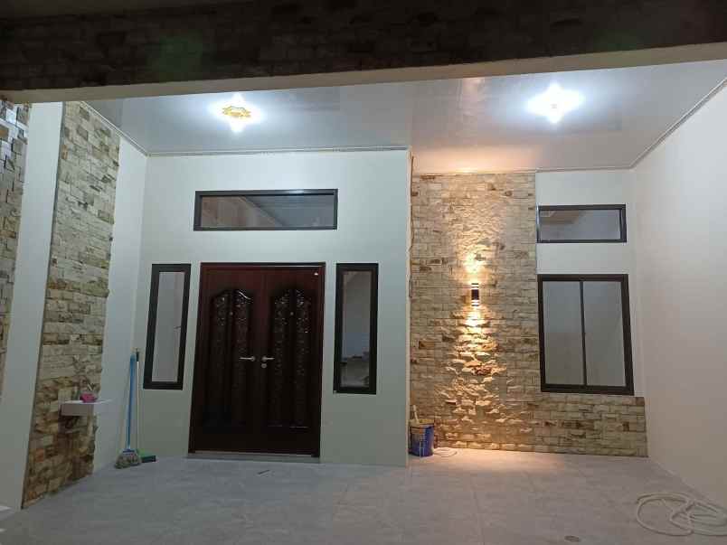 dijual rumah villa kupu kupu