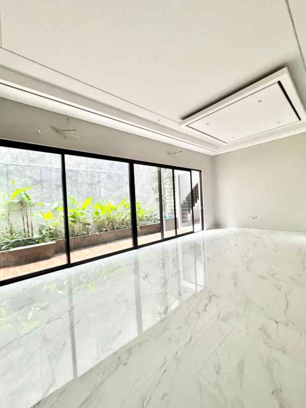 dijual rumah waterfront citraland
