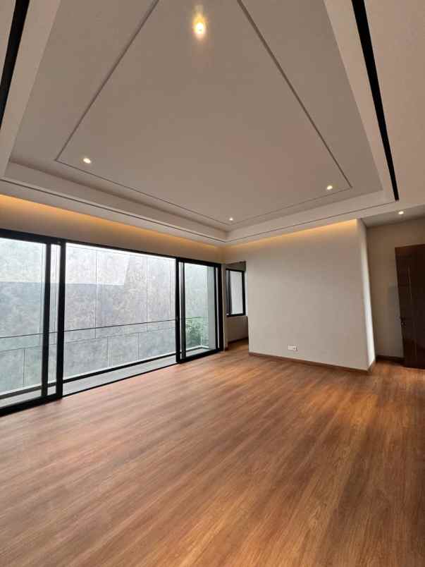 dijual rumah waterfront citraland