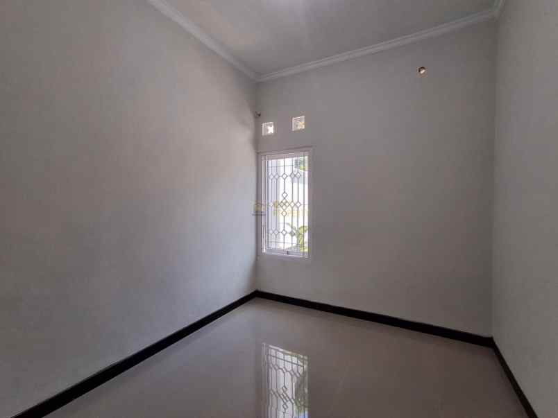 dijual rumah wedomartani