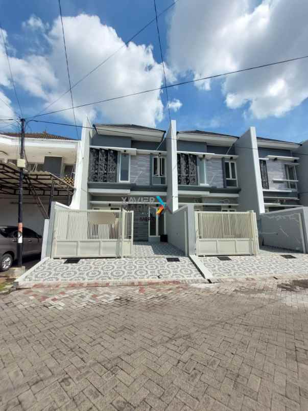 dijual rumah wisma mukti klampis