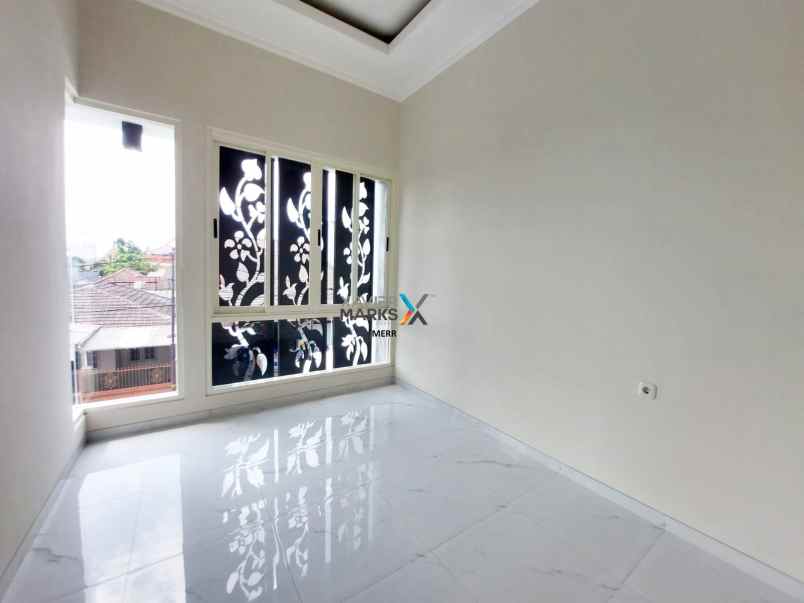 dijual rumah wisma mukti klampis