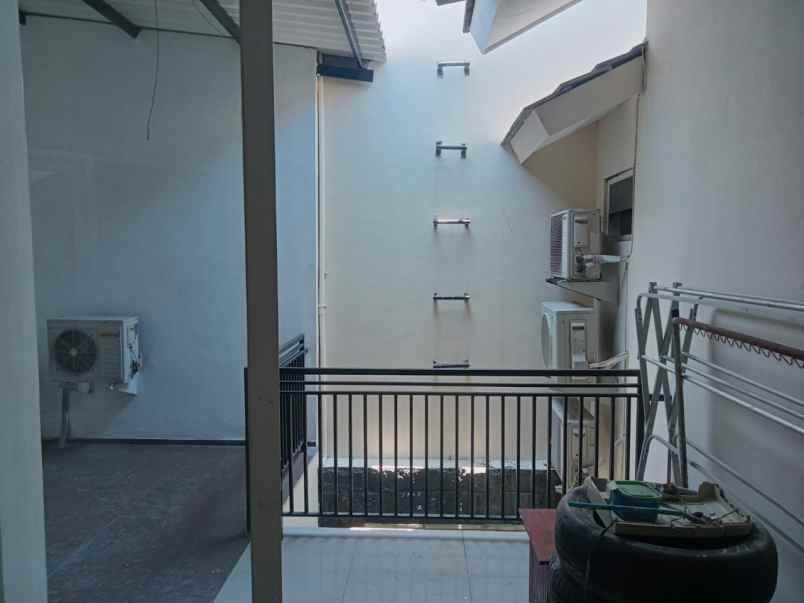 dijual rumah wisma permai barat surabaya